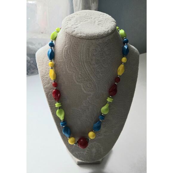 Retro Red, Yellow, Blue, and Yellow Plastic Beaded Necklace and Green Earrings - Picture 6 of 10